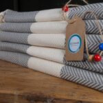 Couture Towel Dunkelgrau