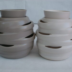 Duftlampe aus Keramik in Taupe oder Weiß, 16 cm