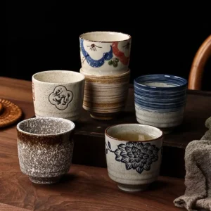 Japanischer Hefeng-Stil Handbemalte Keramik-Teetasse Weintasse Kleine Trinktasse Hotelqualität Hitzebeständige Verstärkte Haushaltstasse