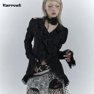 Karrcat Gothic schwarz Spitze Hemd dunkle ästhetische unregelmäßige Blusen Yamamoto Stil Grunge Flare Ärmel V-Ausschnitt Hemd Vintage Y2k Emo