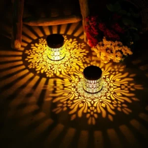 Solar-Außenwandleuchte mit Flutlicht, Hohldesign, Wasserdichte Garten- und Terrassenbeleuchtung, Dekorative Lampe für Zaun, Villa, Tür