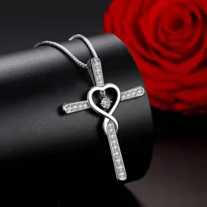 Exquisite funkelnde Kristall Kreuz Anhänger Halskette Damen Luxus Zirkon dünne Kette Halskette für Frauen Mode Party Schmuck Geschenk