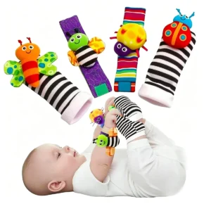 4pcs Baby Rattle Toys Cute Stuffed Animals Wrist Rattle Foot Finder Socks 0~24 Months for Infant Boy Girl Newborn Gift