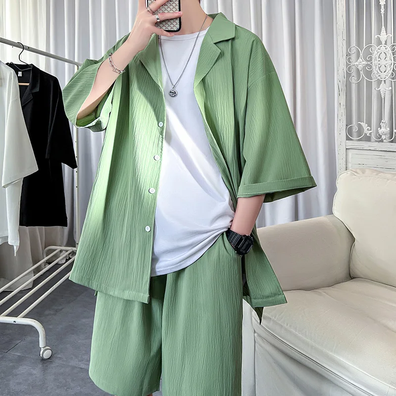Koreanische Art Herren Set Shirt Shorts Solide Kurzarm Top Passende Hosen Sommer Mode Übergroße Kleidung Männer Koreanische Art Herren Set Shirt Shorts Solide Kurzarm Top Passende Hosen Sommer Mode Übergroße Kleidung Männer – Bild 2