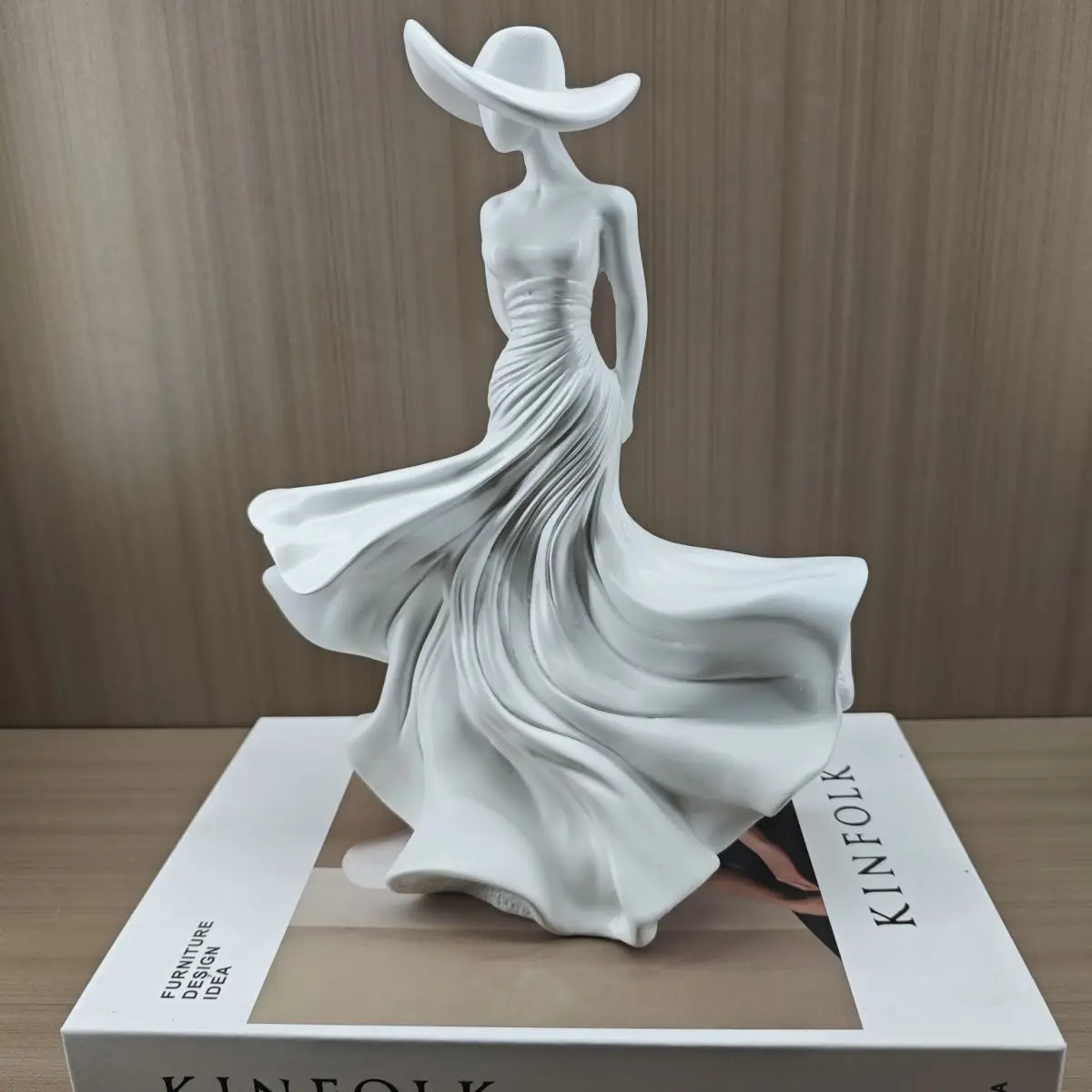Resin Female Statue Sculpture Modern Woman Figurine Home Decor Art Craft For Living Room Bedroom Office Shelf Desktop Decoration Resin Female Statue Sculpture Modern Woman Figurine Home Decor Art Craft For Living Room Bedroom Office Shelf Desktop Decoration – Bild 3