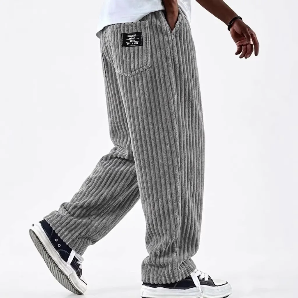 Winter 2026 Neue Mode Herren Cordhose Gerade Geschnittene Freizeithose Frühling Herbst Outdoor Streetwear Mit Kordelzug Elastischer Bund Winter 2026 Neue Mode Herren Cordhose Gerade Geschnittene Freizeithose Frühling Herbst Outdoor Streetwear Mit Kordelzug Elastischer Bund – Bild 4