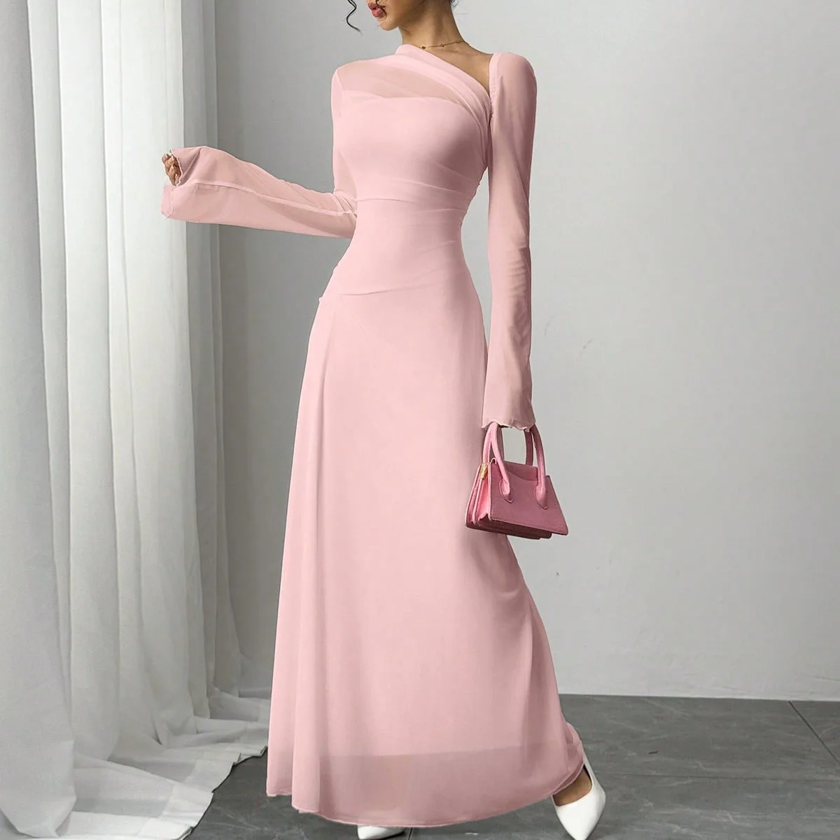 Neues Frühjahr/Sommer-Damenkleid Aus Rosafarbenem Tüll Mit Explosion, Schmales, Unregelmäßiges, Diagonales Schulter- Und Ultralanges Kleid Neues Frühjahr/Sommer-Damenkleid Aus Rosafarbenem Tüll Mit Explosion, Schmales, Unregelmäßiges, Diagonales Schulter- Und Ultralanges Kleid – Bild 2