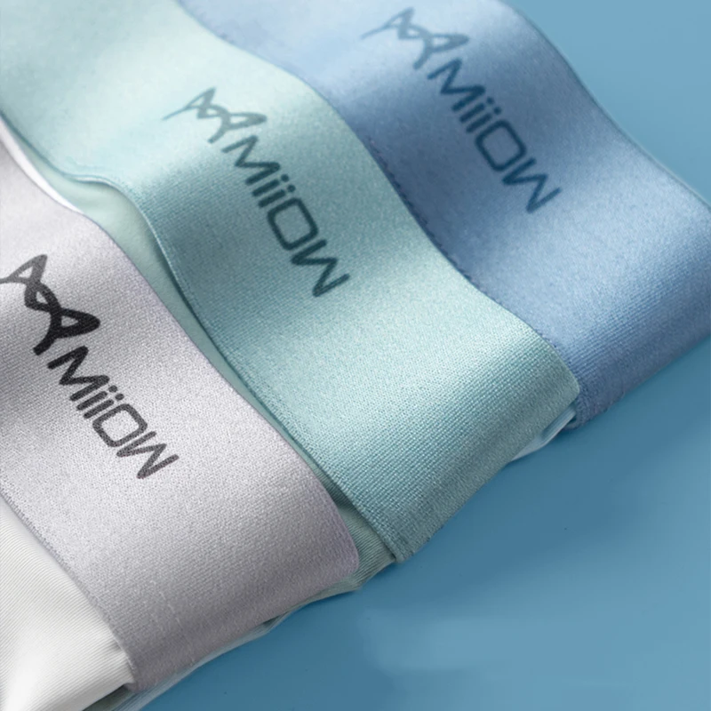 Miiow 4Pcs Eis Seide Männer Boxer Shorts Graphene Antibakterielle Männer Unterwäsche Mann Unterhose Nahtlose Atmungsaktive Herren Höschen L-5Xl Miiow 4Pcs Eis Seide Männer Boxer Shorts Graphene Antibakterielle Männer Unterwäsche Mann Unterhose Nahtlose Atmungsaktive Herren Höschen L-5Xl – Bild 5